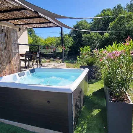 Maison Ardeche Climatisation Villa Montréal